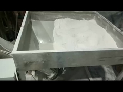 WPC-Tür-Produktionslinie