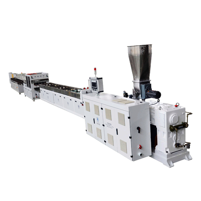 kaufen Hocheffiziente 20-63mm PVC-CPVC-UPVC-Leitungskabelleitung Extrusionsleitung mit ZS65/132 online manufacture