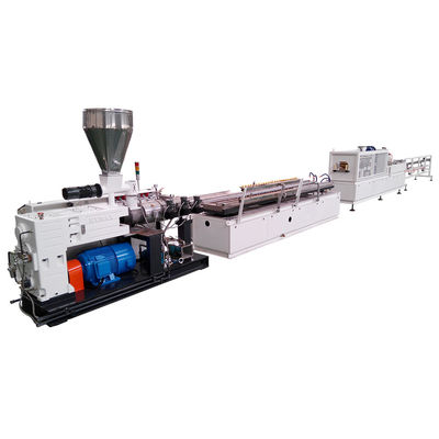 kaufen Dekorative Deckenfertigungsstraße der WPC-Profil-Verdrängungsmaschine/WPC online manufacture