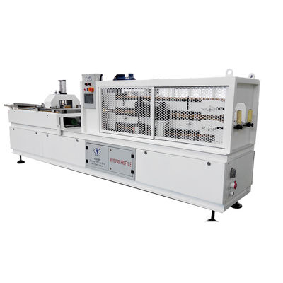 kaufen PVC-Deckenverkleidungs-Verdrängungs-Maschine für die Dekorations-Platten-Herstellung online manufacture