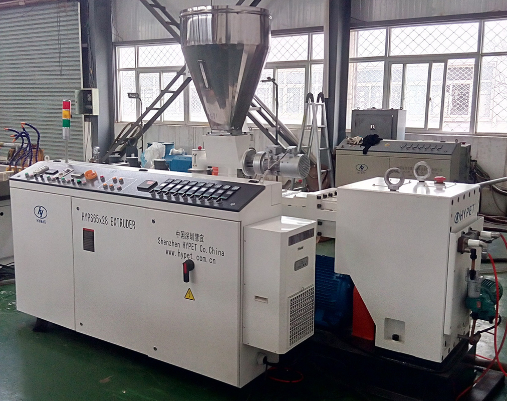 Intergral Reduktor Zwillingschraubextruder für PVC-Rohrgranulate zur Herstellung von HYPS65/28 22kw