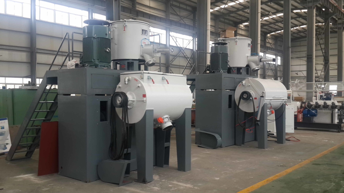 PLC automatische Steuerung doppelte Geschwindigkeit große Größe Mischer berühmter Wechselrichter große Größe Mischer Maschine 1000/3500L für Kunststoff Gra