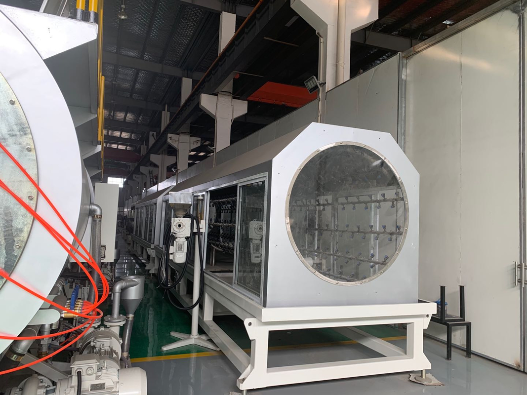 400mm -1000mm Plastik-HDPE-PE-Rohre Herstellungsmaschinen Produktionslinie mit großem Einschraubextruder SJ150/38 Motor 400kW und Ausgabe 1400kg/h
